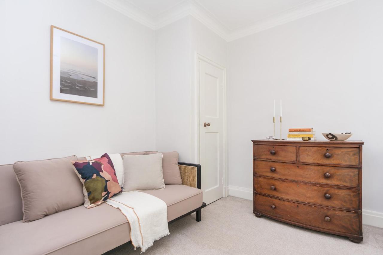 Beautifully Presented Centrally Located Studio Apartment London Eksteriør bilde