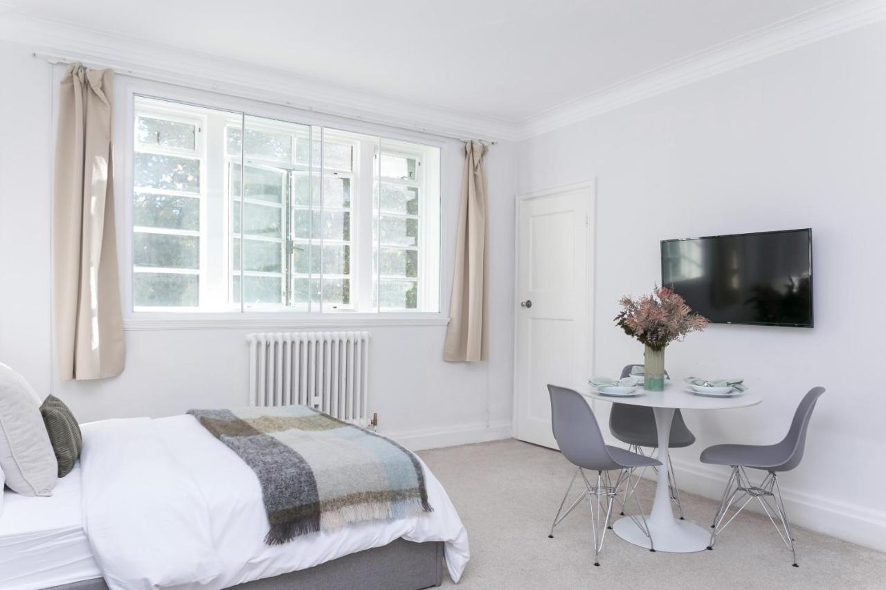 Beautifully Presented Centrally Located Studio Apartment London Eksteriør bilde
